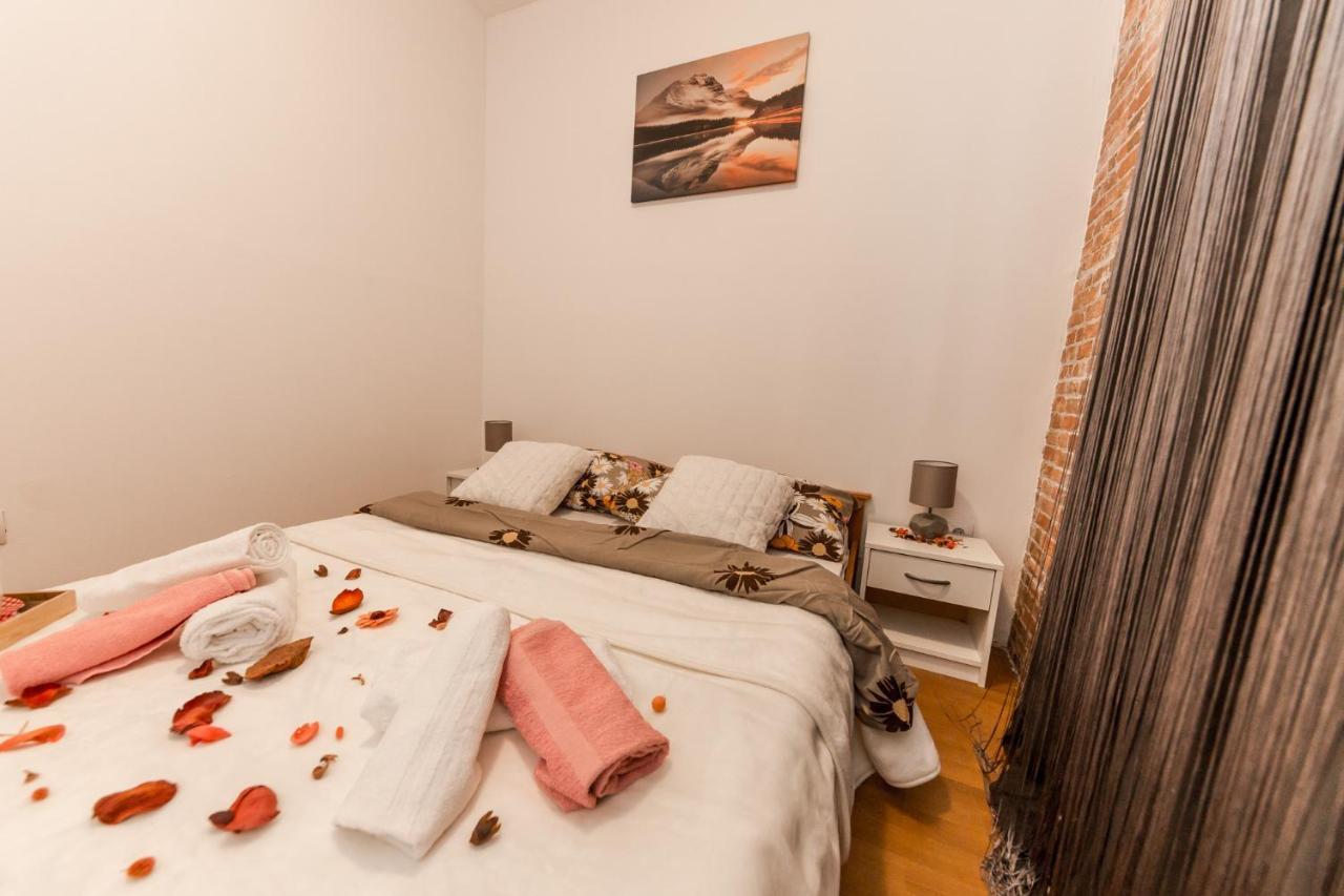 Apartments Vukman Trogir Eksteriør billede